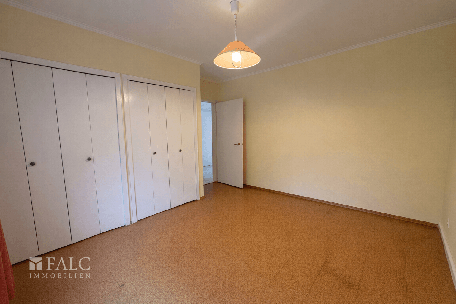 Schlafzimmer/Kinderzimmer